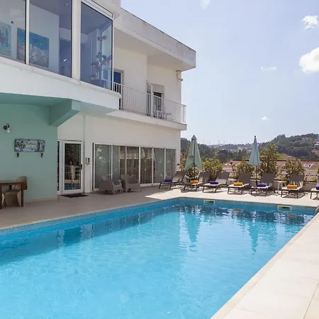 Hotel Boutique Casa Do Outeiro - Arts & Crafts 4*