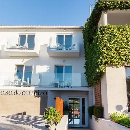 Boutique Casa Do Outeiro - Arts & Crafts バターリャ