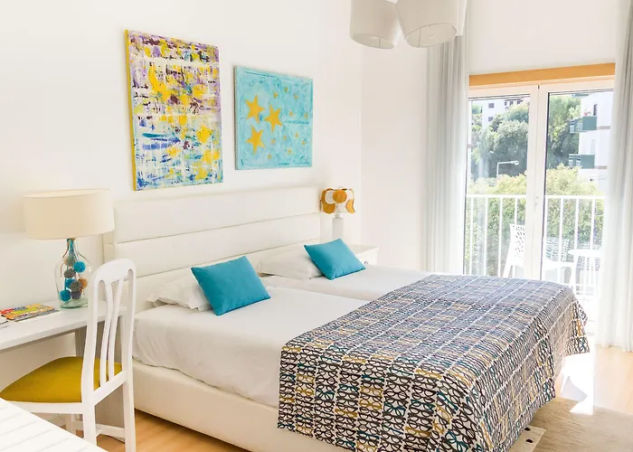 Boutique Casa Do Outeiro - Arts & Crafts Hotel 4*